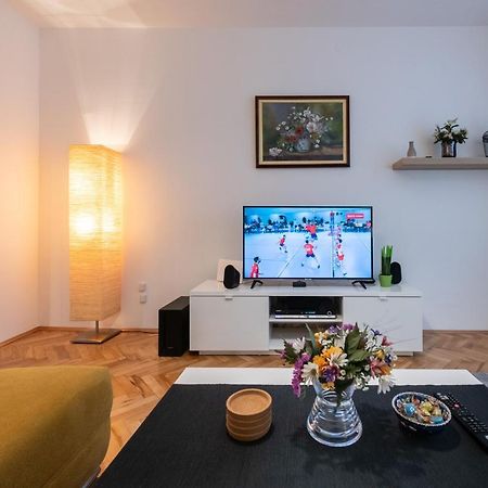 Ada City Break Belgrad Exterior foto
