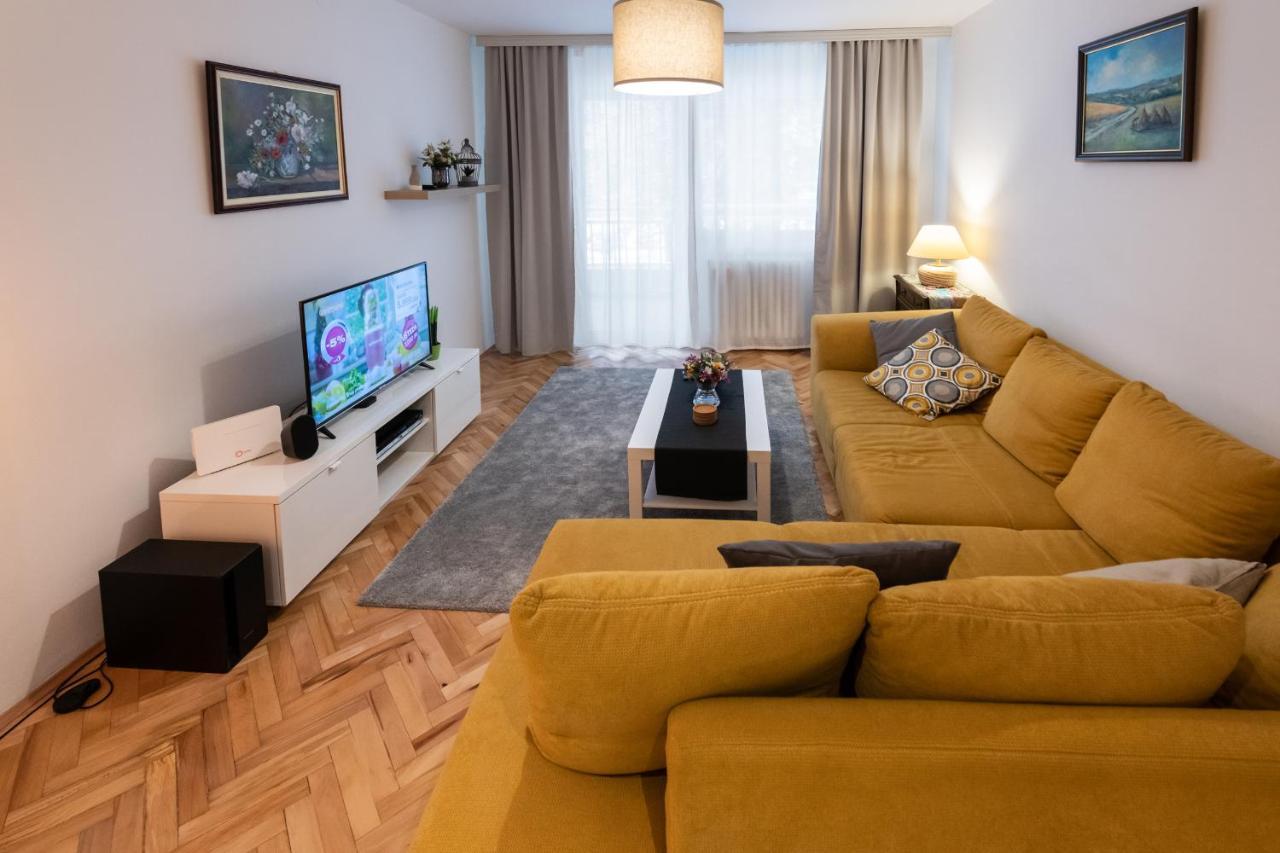 Ada City Break Belgrad Exterior foto